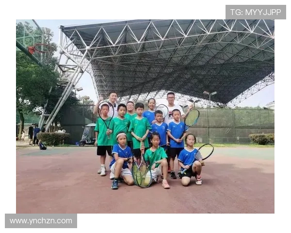 杭州网球队荣登网球节奏排行榜第三名展现实力与风采 杭州网球队荣登网球节奏排行榜第三名展现实力与风采