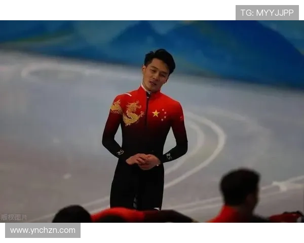 深圳羽毛球队心理素质引发热议运动员心理训练的重要性与争议分析 深圳羽毛球队心理素质引发热议运动员心理训练的重要性与争议分析